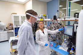 Image of Students in Biomanufacturing Class